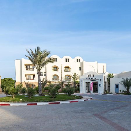 Le Petit Palais Djerba & Spa Хумт Сук Екстериор снимка