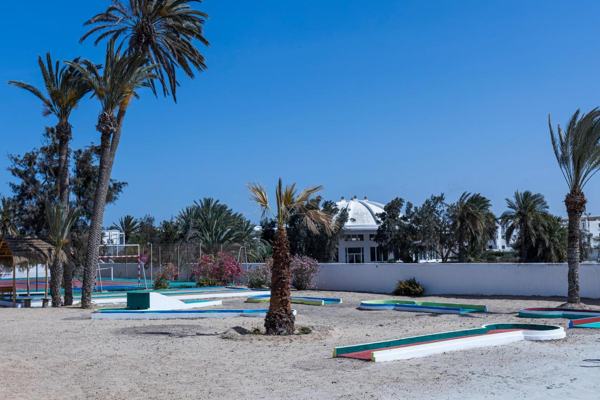 Le Petit Palais Djerba & Spa Хумт Сук Екстериор снимка